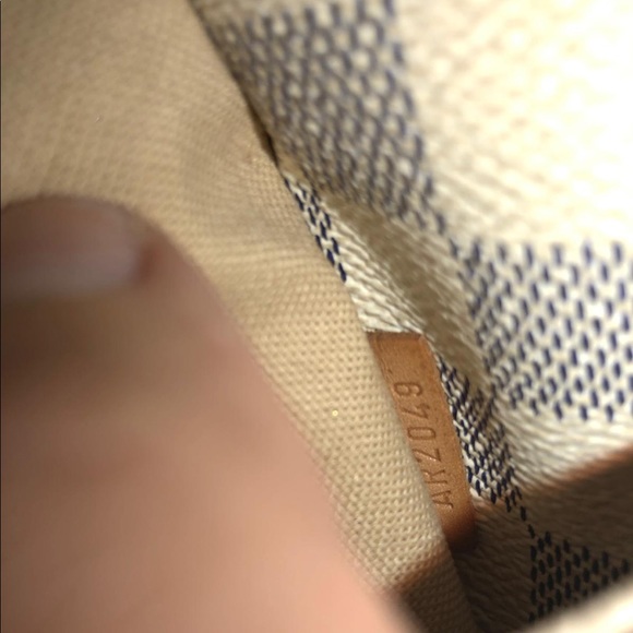 Totally MM - Picture 9 of 12